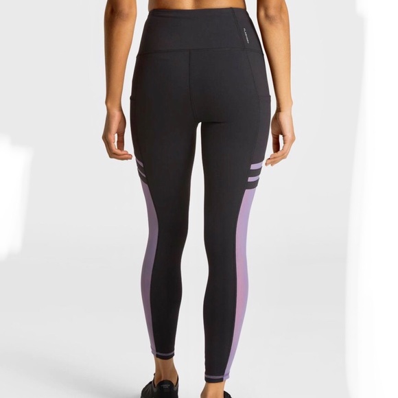The North Face WOMEN’S HIGH-RISE Leggings - Picture 2 of 5